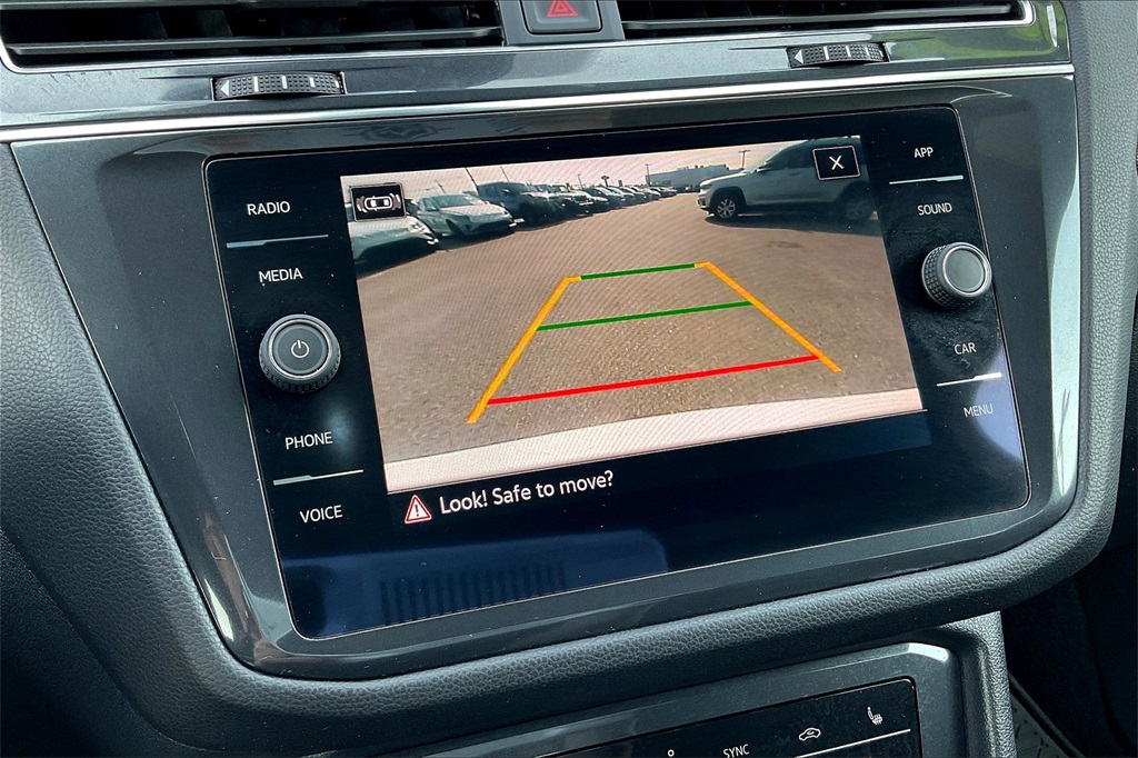 2022 Volkswagen Tiguan 2.0T SE R-Line Black - Photo 18
