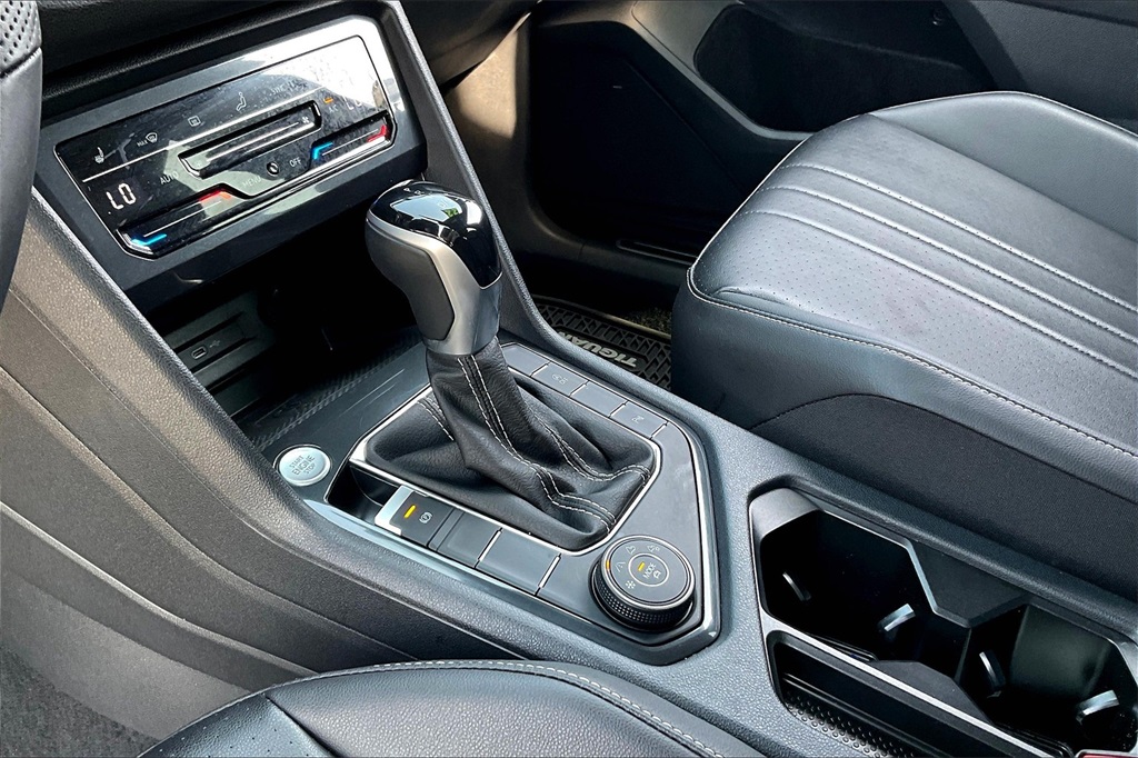 2022 Volkswagen Tiguan 2.0T SE R-Line Black - Photo 19