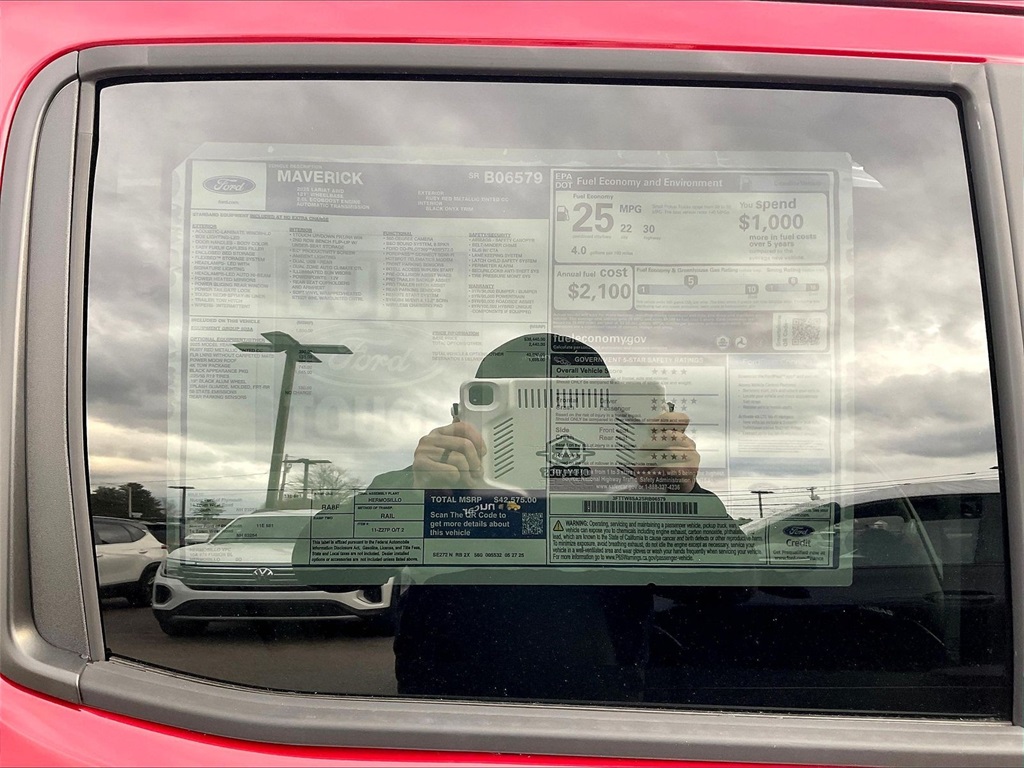 2025 Ford Maverick Lariat - Photo 17