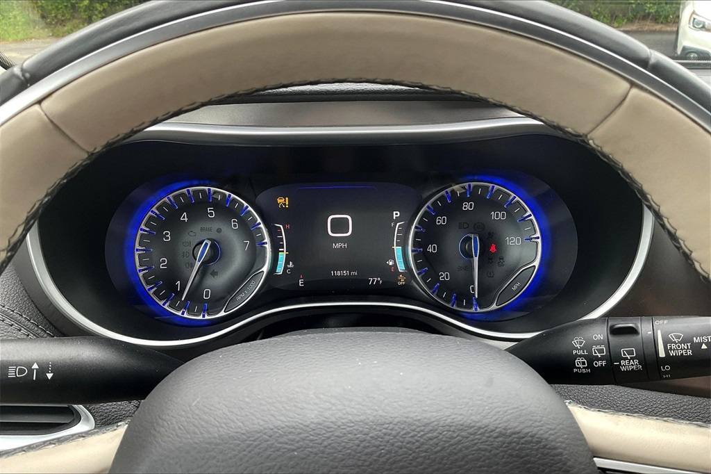 2018 Chrysler Pacifica Limited - Photo 15