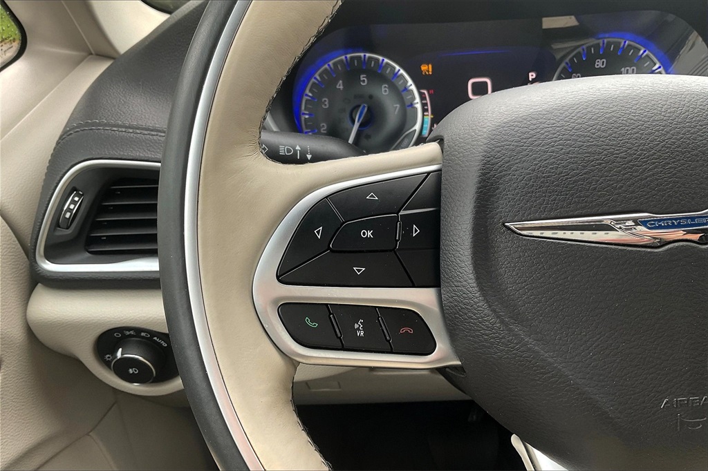 2018 Chrysler Pacifica Limited - Photo 24