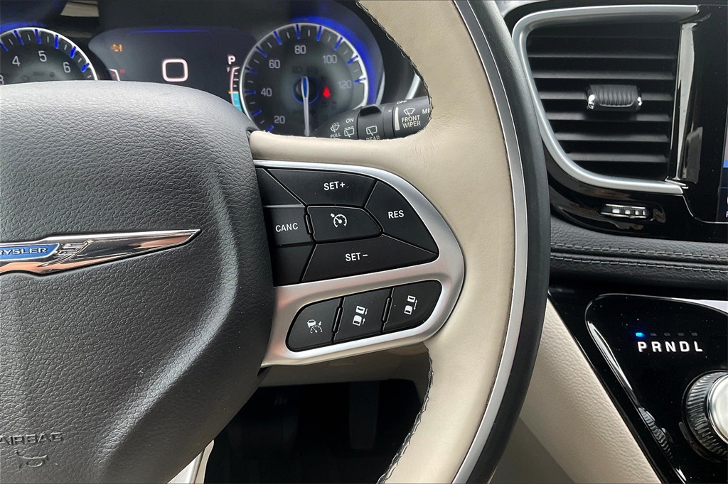 2018 Chrysler Pacifica Limited - Photo 25