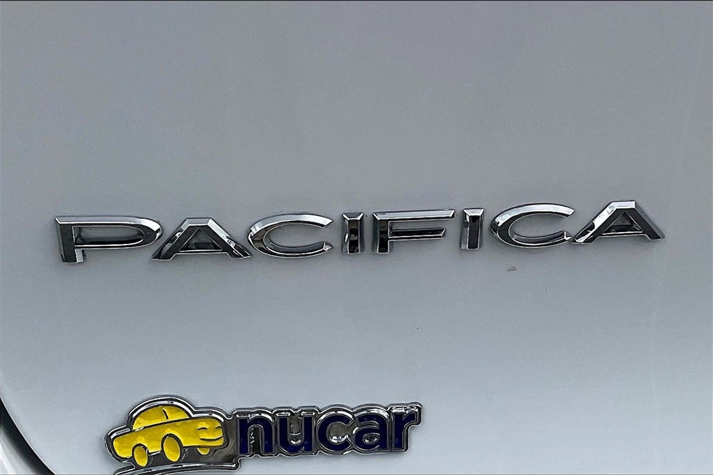 2018 Chrysler Pacifica Limited - Photo 29