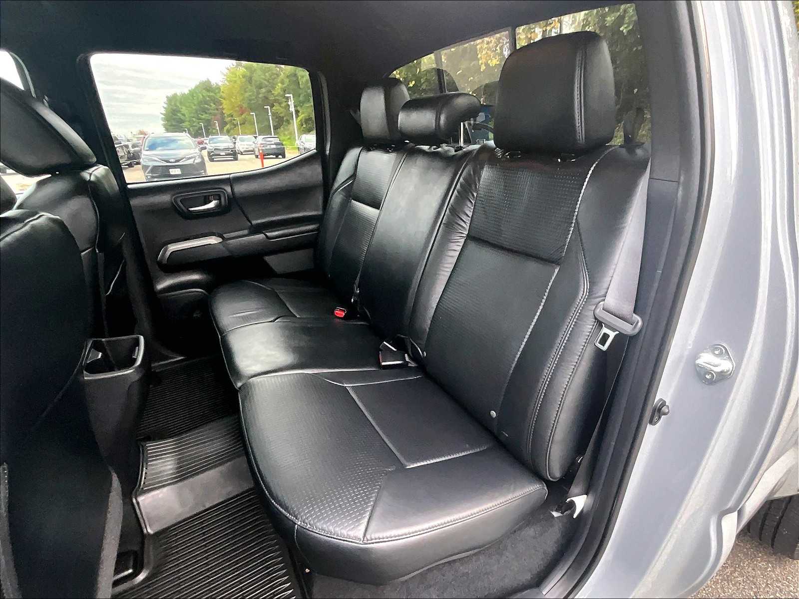 2021 Toyota Tacoma Limited - Photo 15