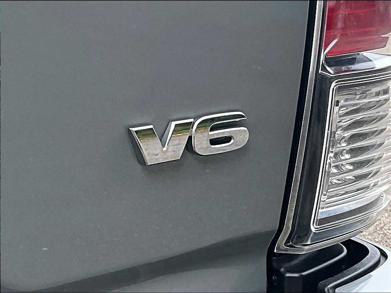 2021 Toyota Tacoma Limited - Photo 28