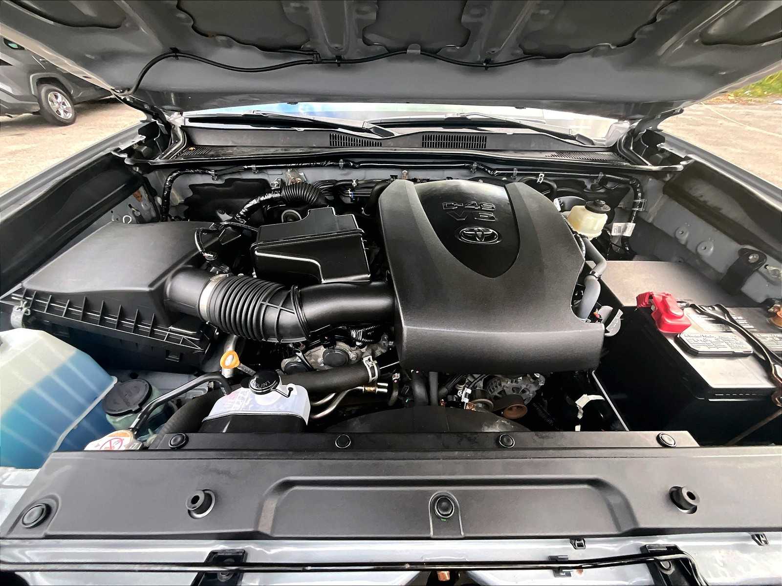 2021 Toyota Tacoma Limited - Photo 29