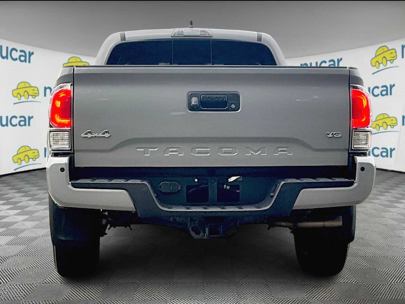 2021 Toyota Tacoma Limited - Photo 5