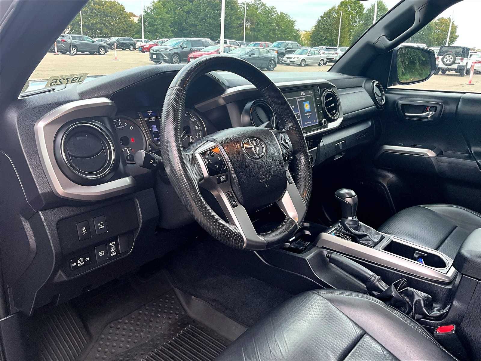 2021 Toyota Tacoma Limited - Photo 8