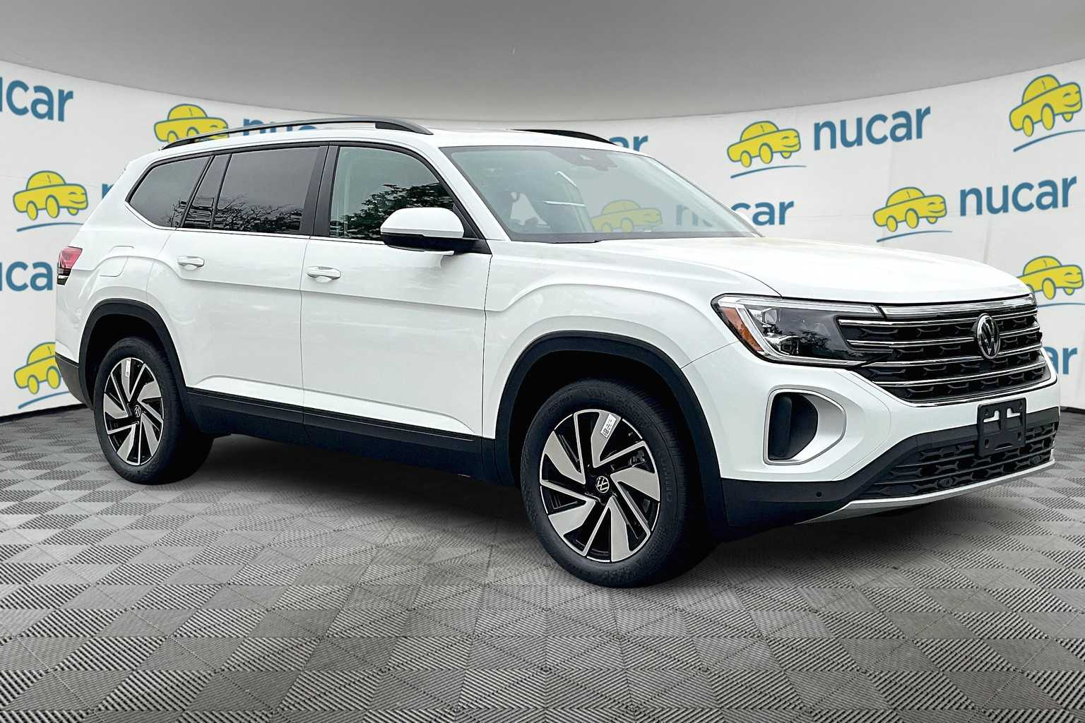 2025 Volkswagen Atlas 2.0T SE w/Technology