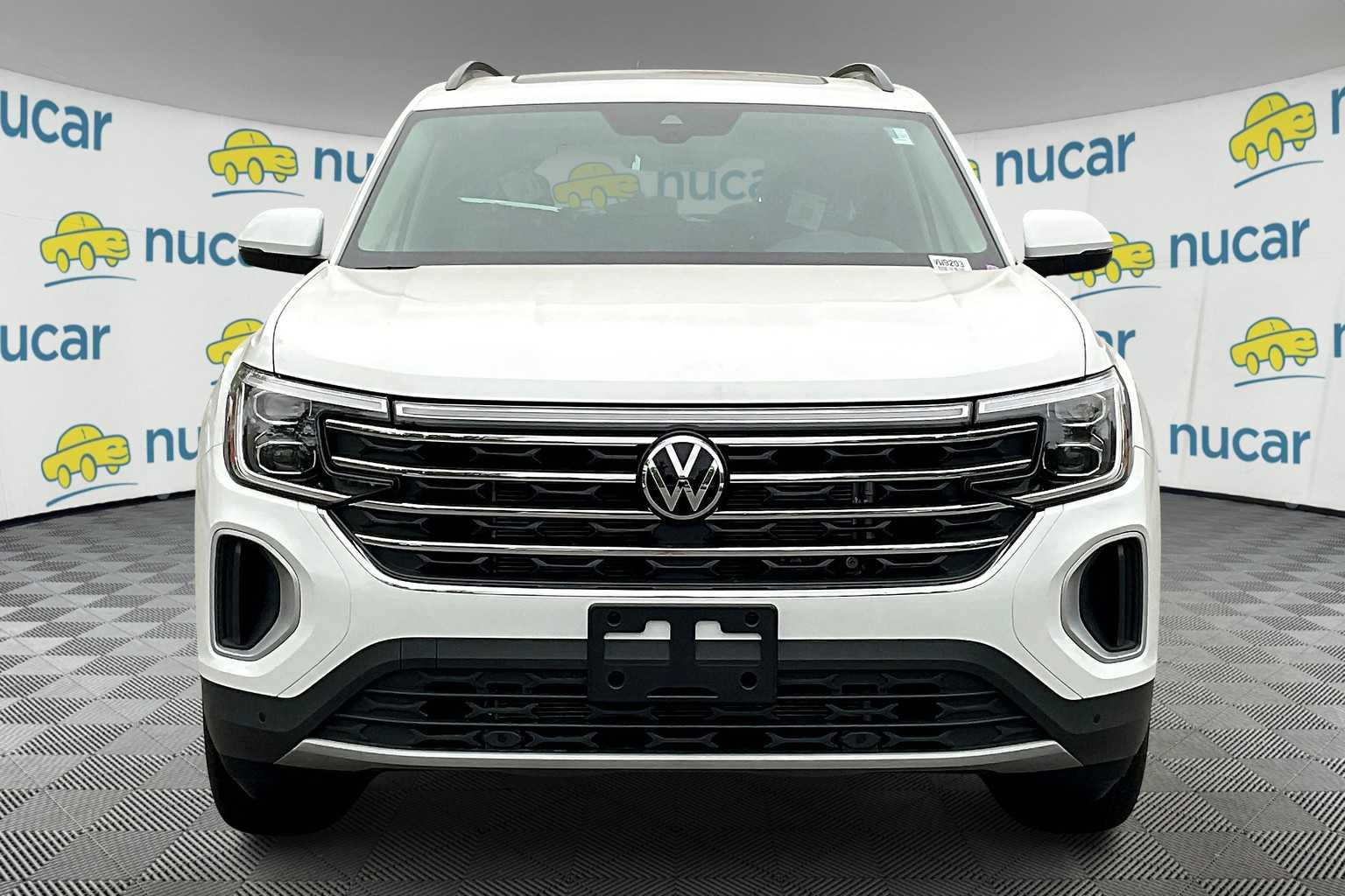 2025 Volkswagen Atlas 2.0T SE w/Technology - Photo 3
