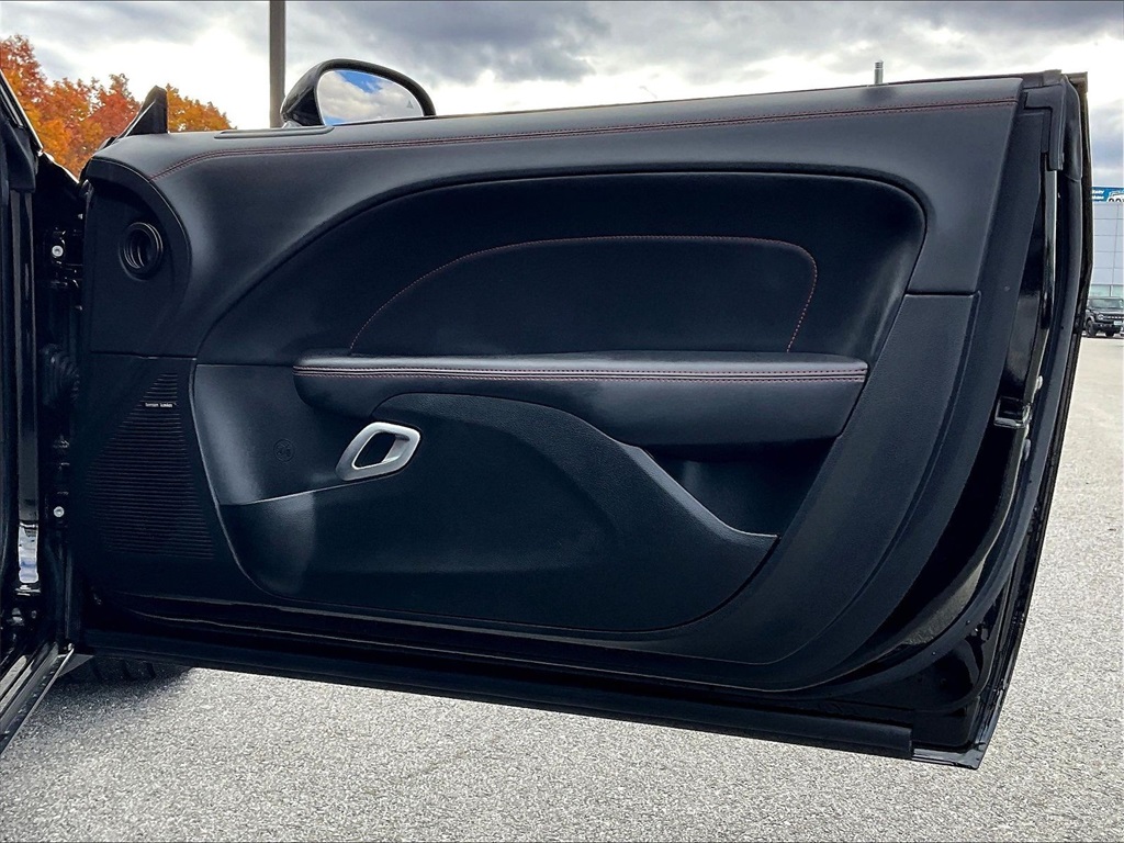 2023 Dodge Challenger R/T Scat Pack Widebody - Photo 11