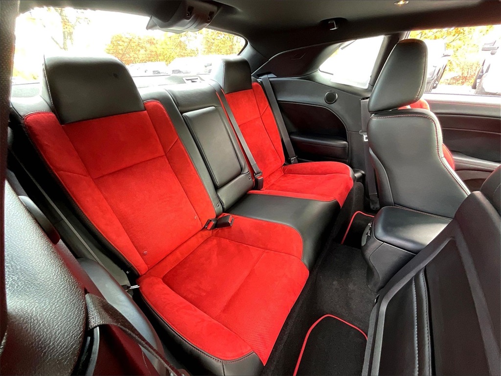 2023 Dodge Challenger R/T Scat Pack Widebody - Photo 15