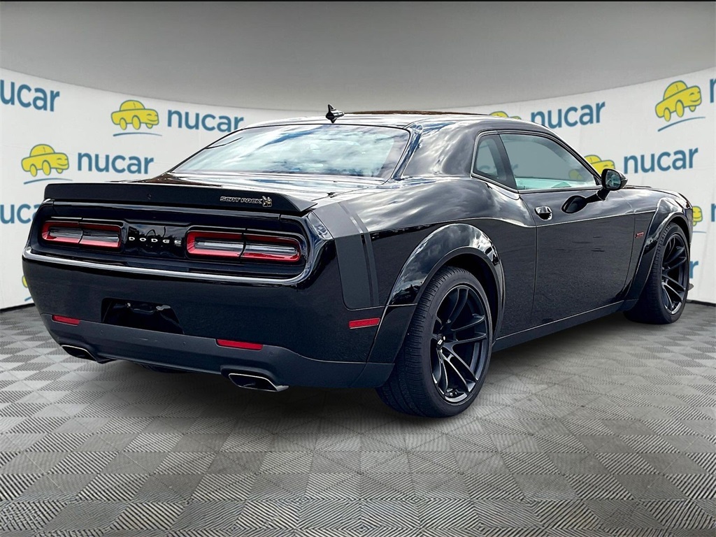2023 Dodge Challenger R/T Scat Pack Widebody - Photo 6