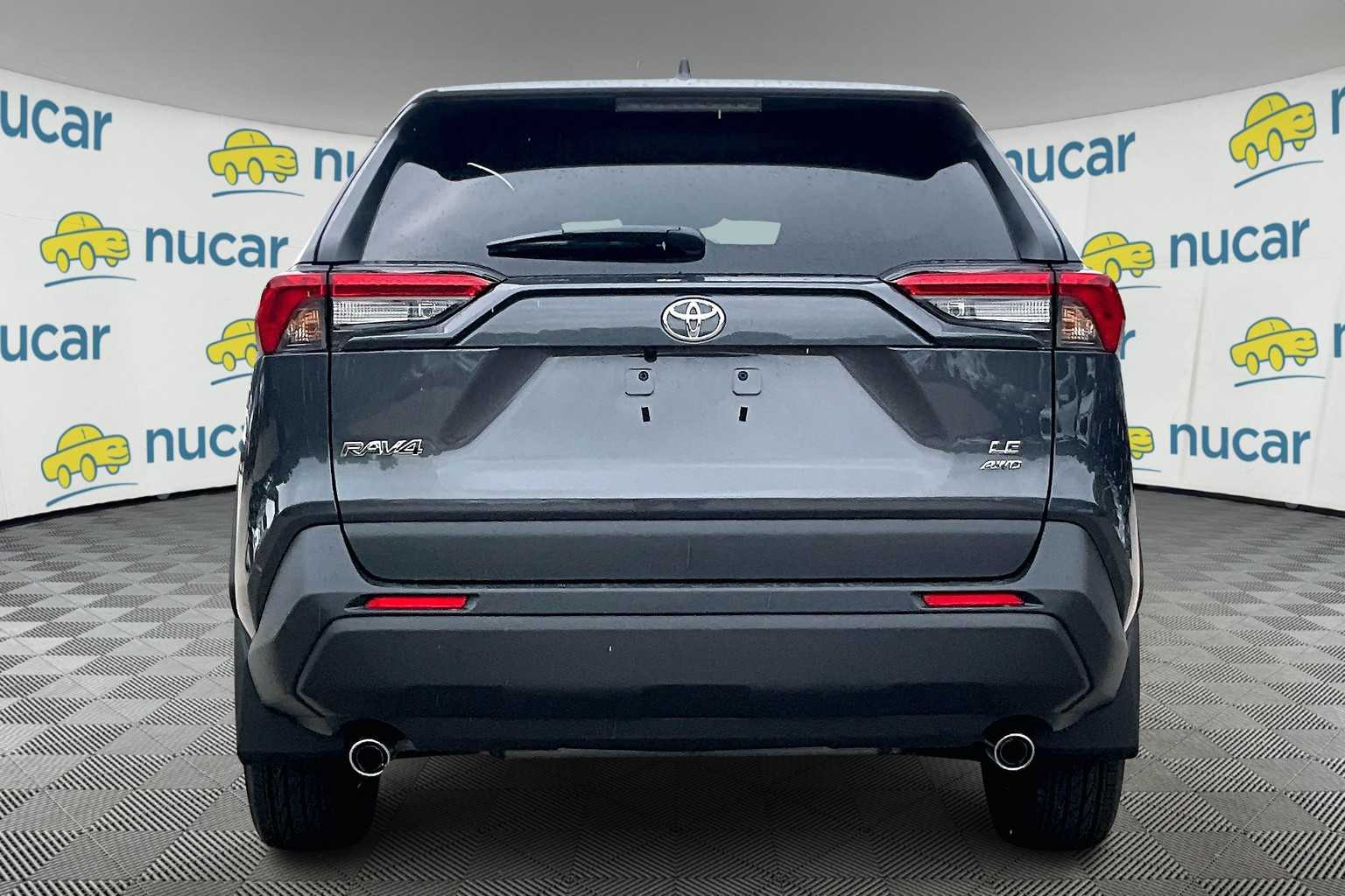 2025 Toyota RAV4 LE - Photo 6