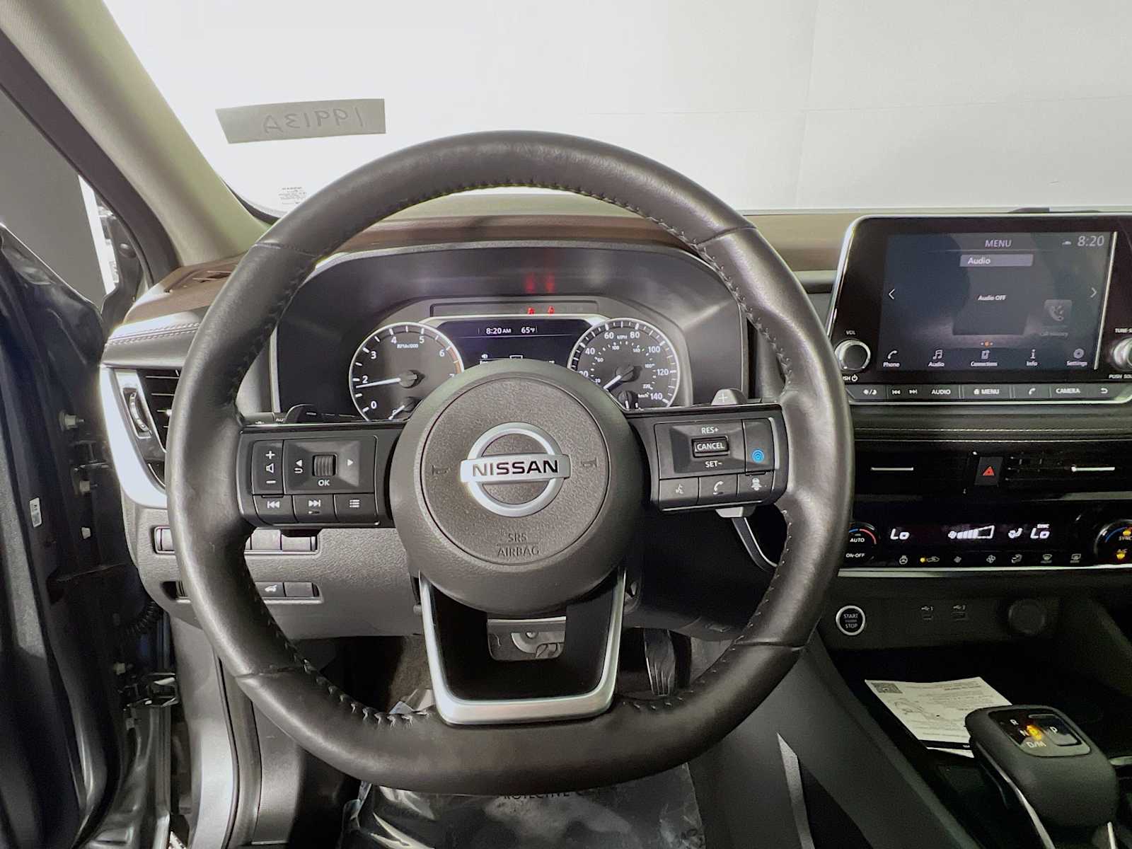 2021 Nissan Rogue SV - Photo 11