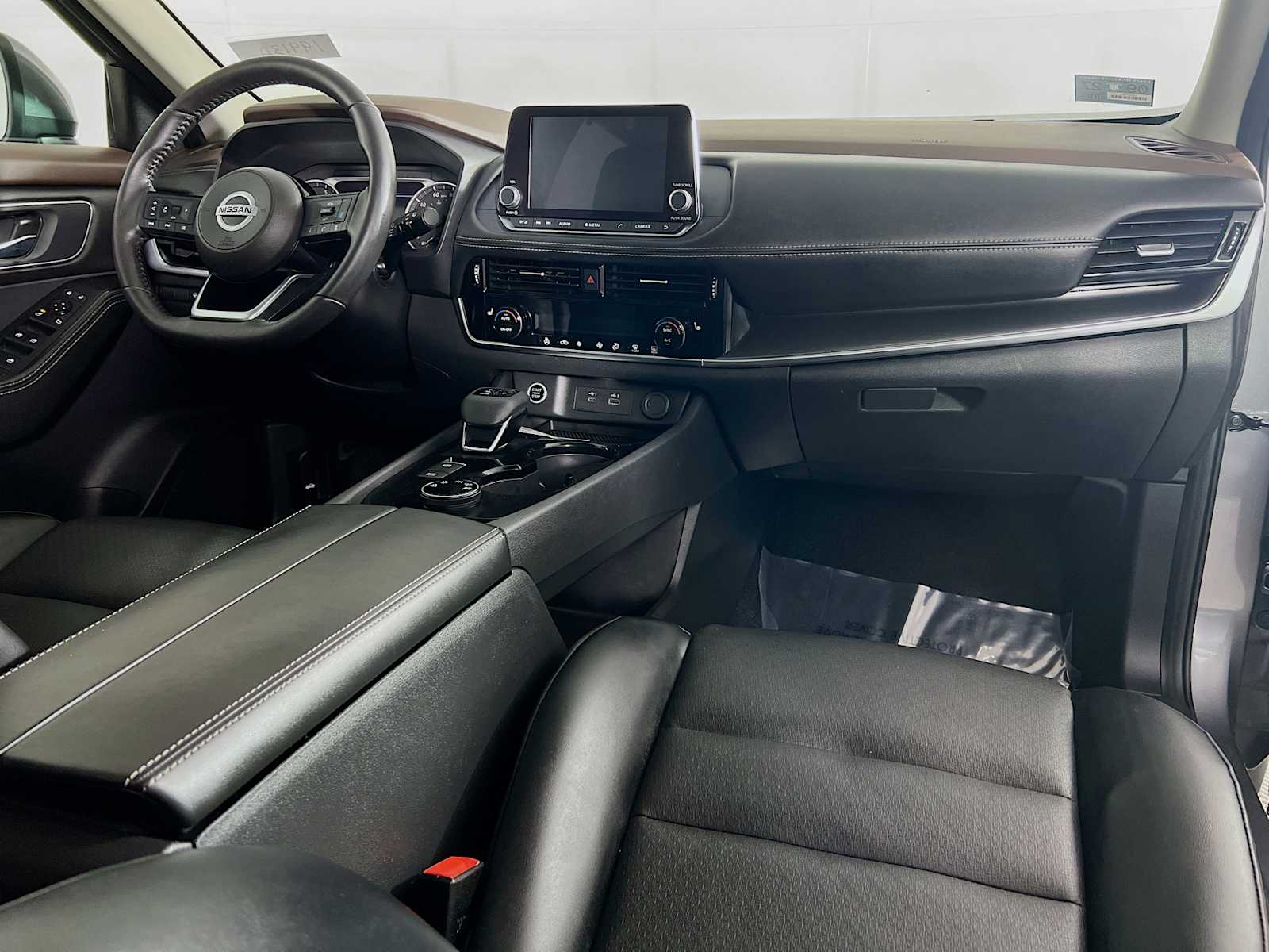 2021 Nissan Rogue SV - Photo 30