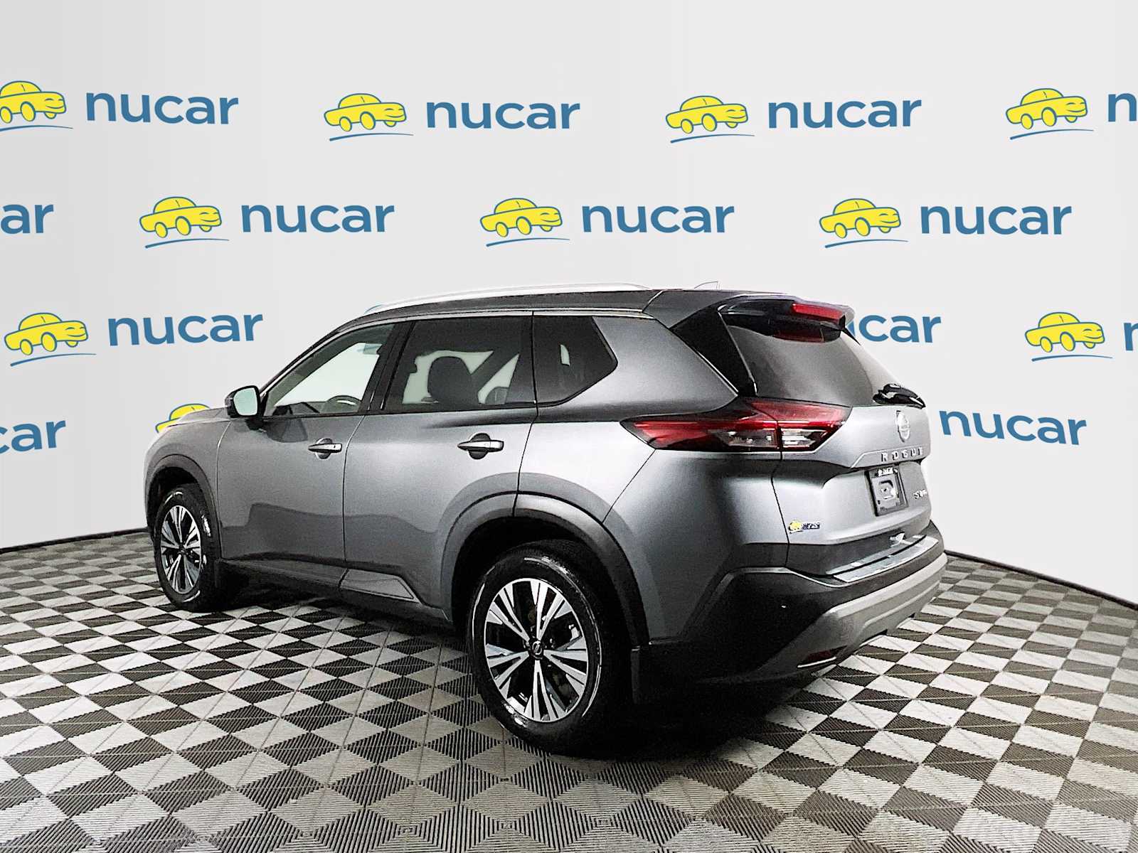 2021 Nissan Rogue SV - Photo 5