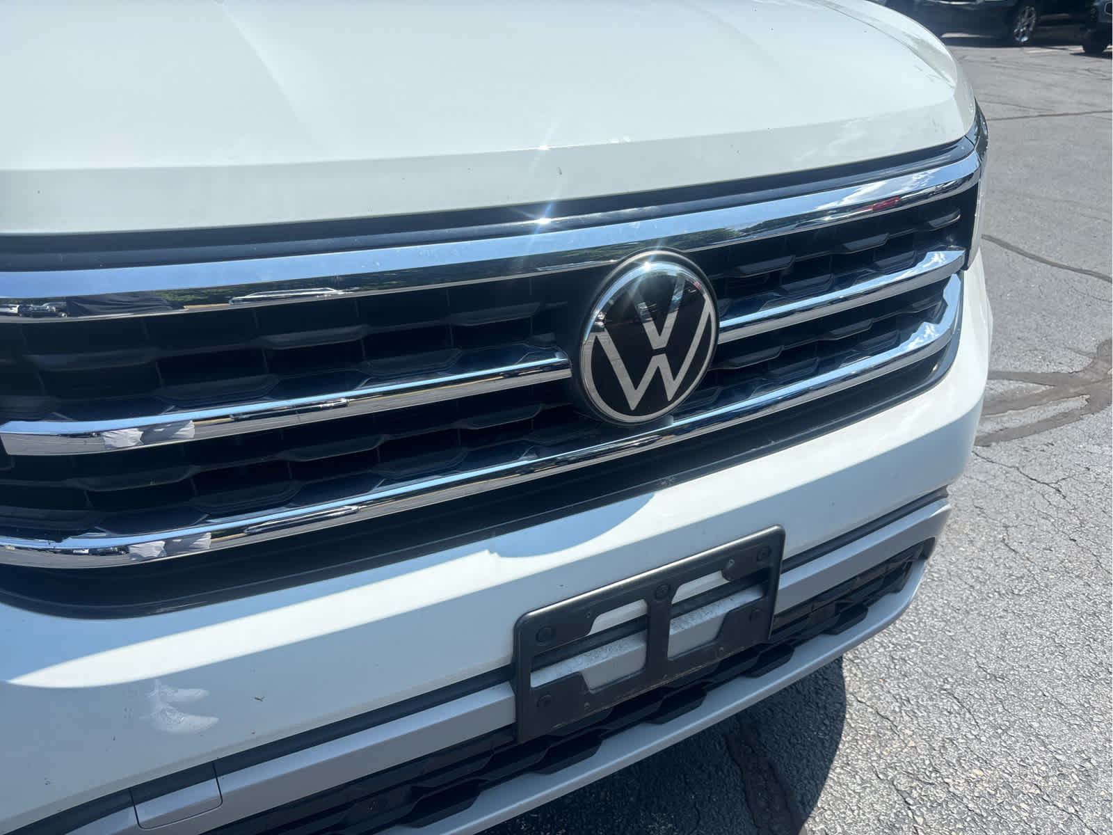 2022 Volkswagen Atlas 3.6L V6 SEL - Photo 7