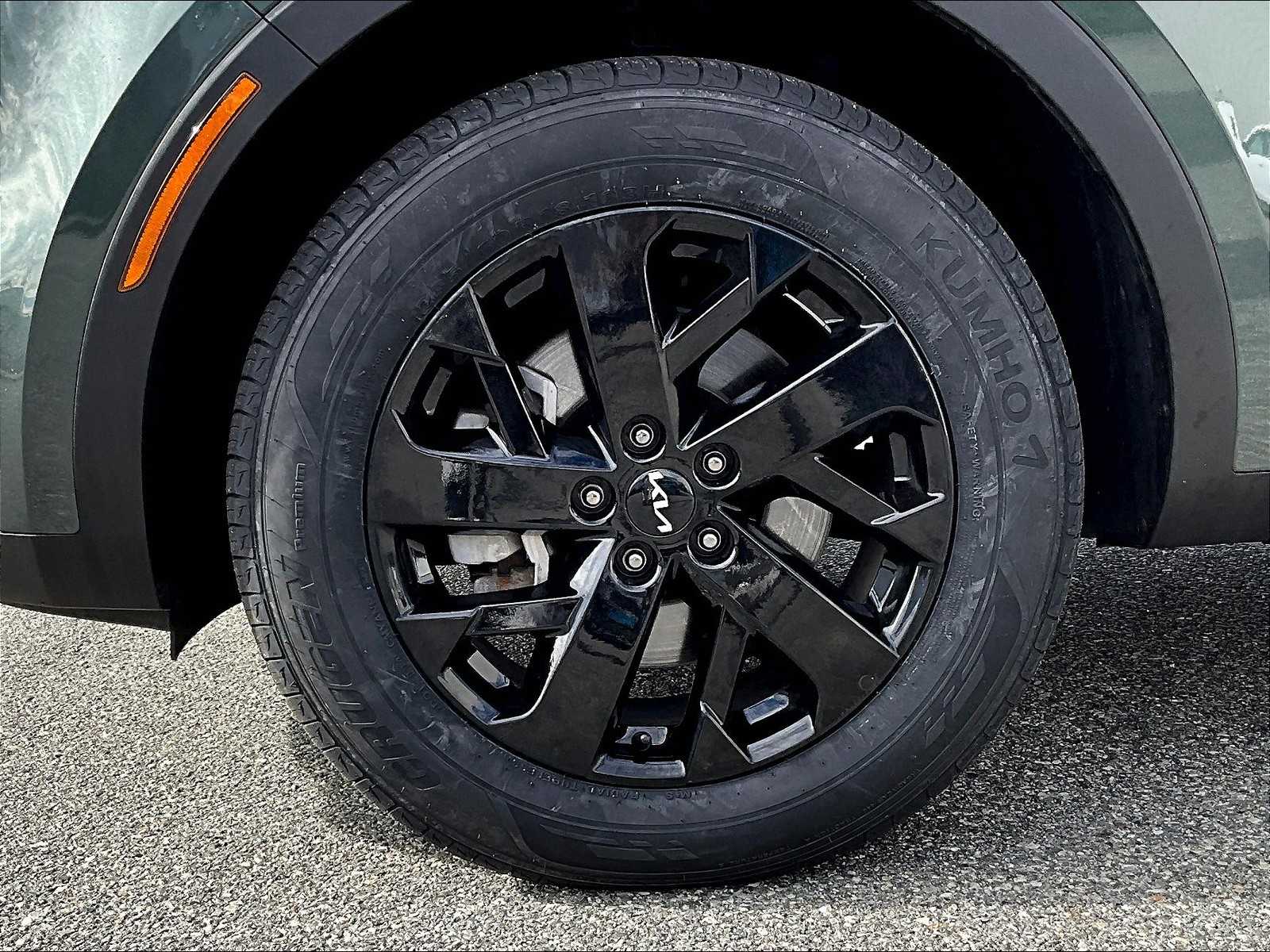 2022 Kia Sorento X-Line S - Photo 7