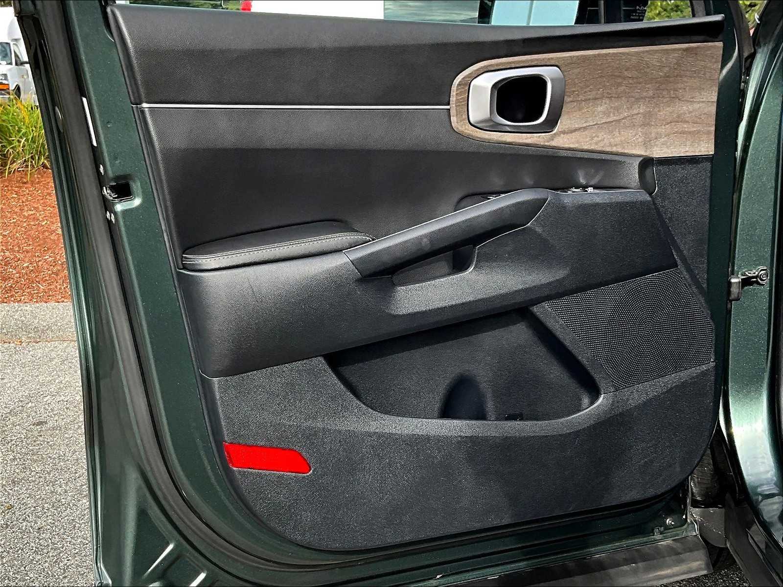 2022 Kia Sorento X-Line S - Photo 9