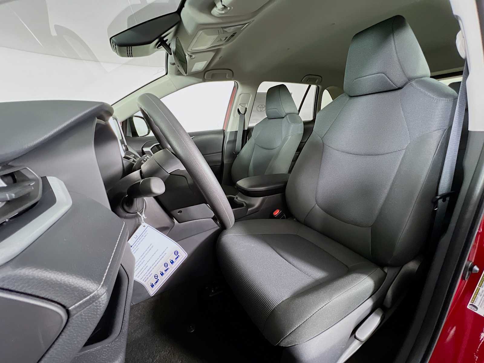 2025 Toyota RAV4 LE - Photo 12