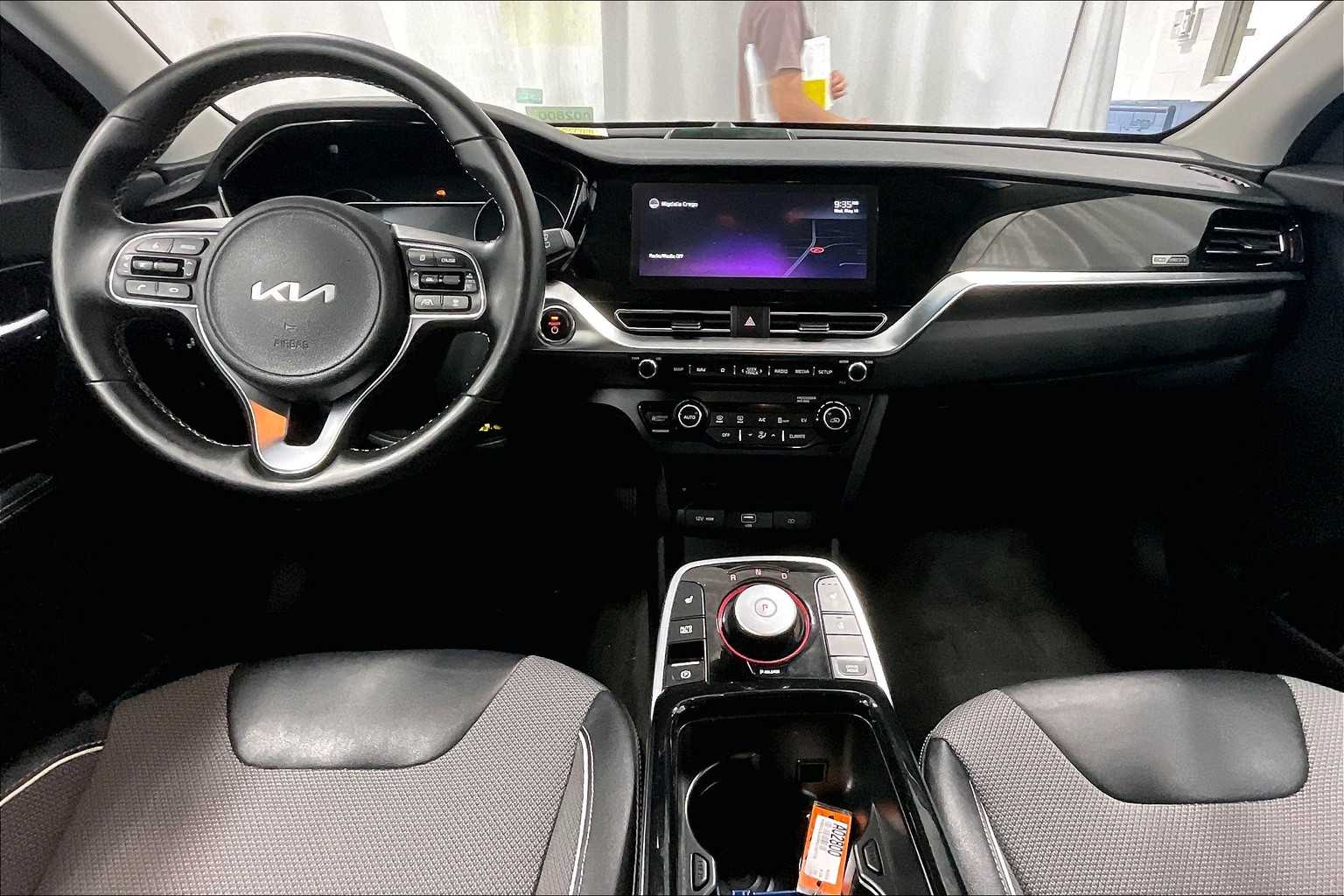 2022 Kia Niro EV EX - Photo 21