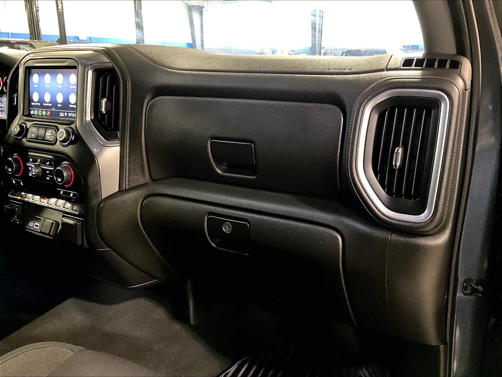 2019 Chevrolet Silverado 1500 LT - Photo 13