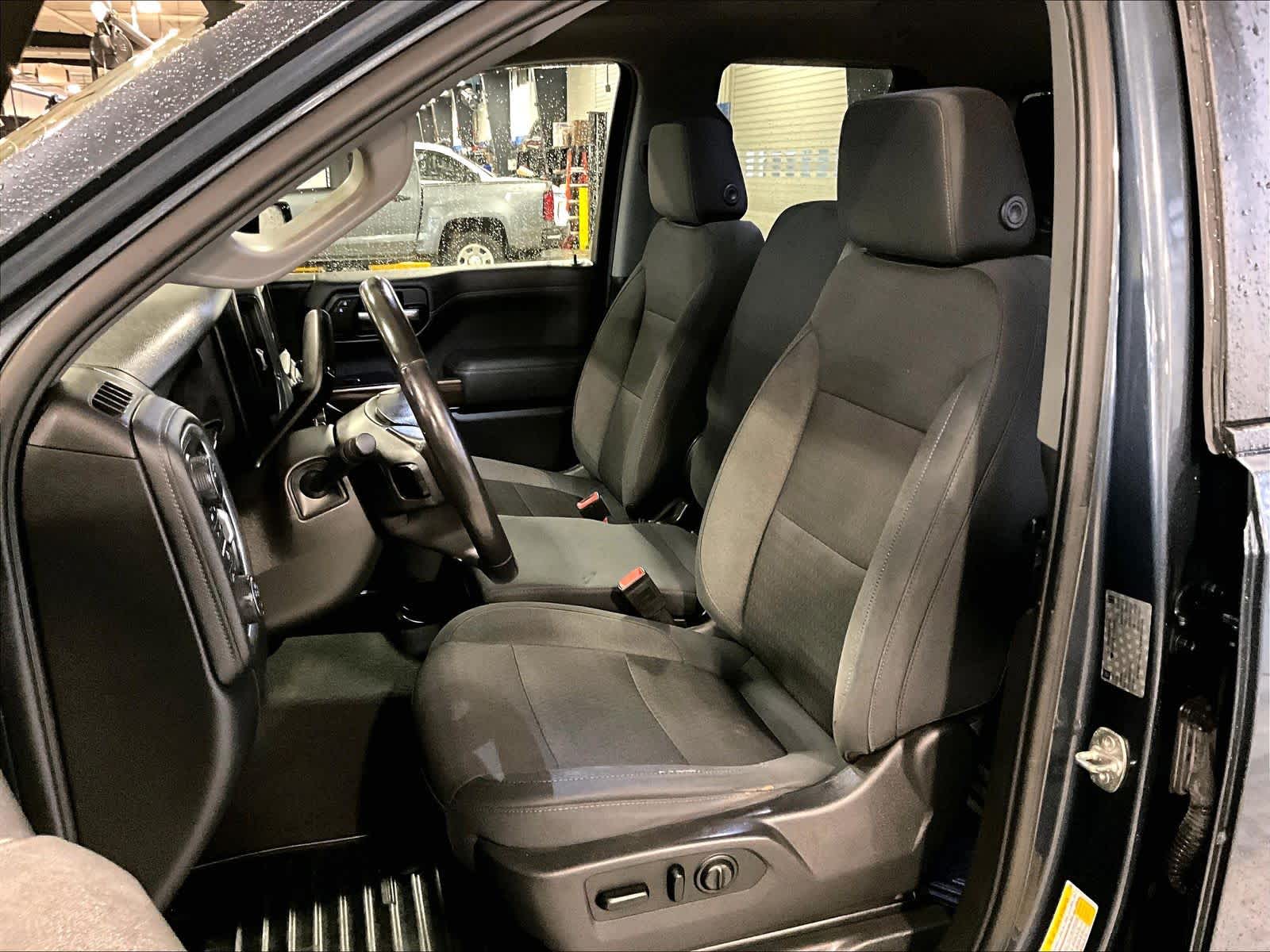 2019 Chevrolet Silverado 1500 LT - Photo 10