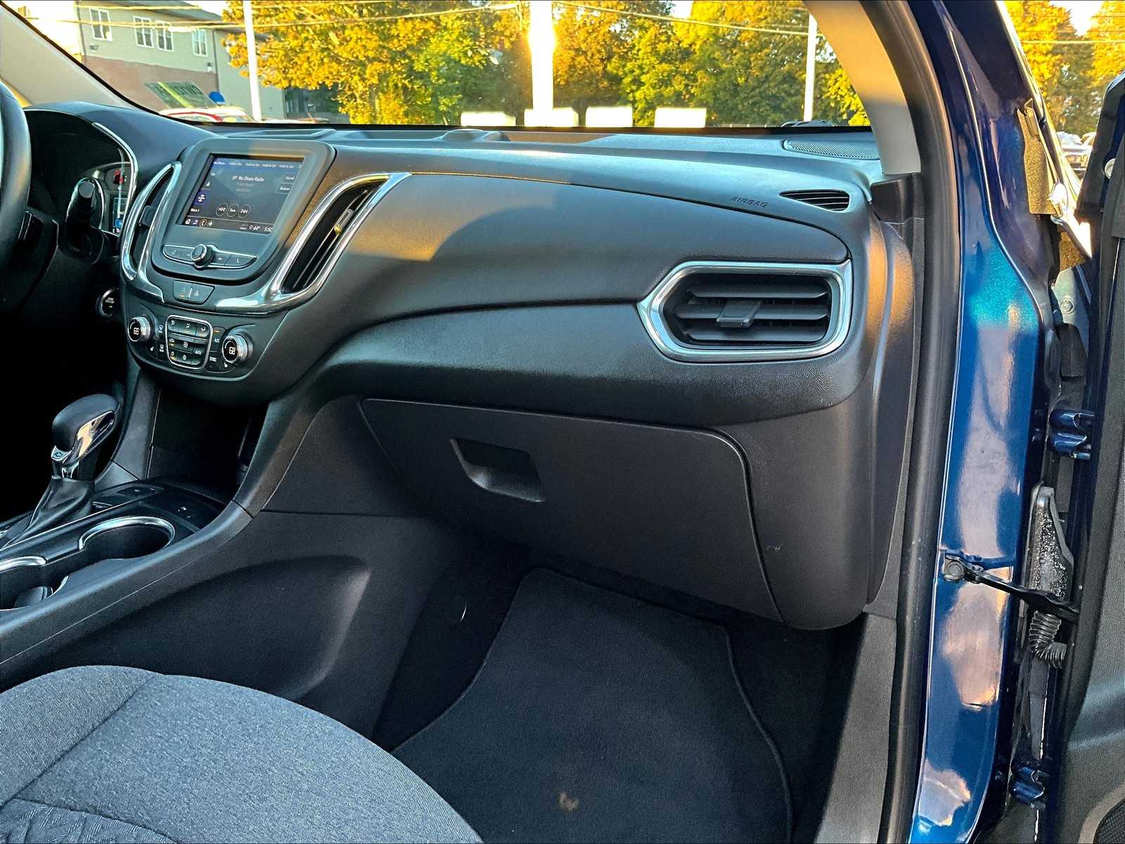 2023 Chevrolet Equinox LT - Photo 13
