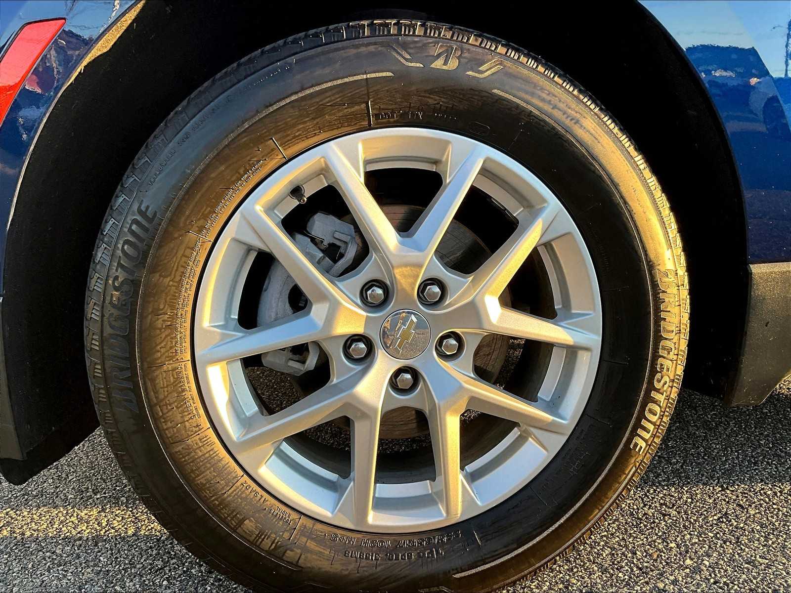 2023 Chevrolet Equinox LT - Photo 7