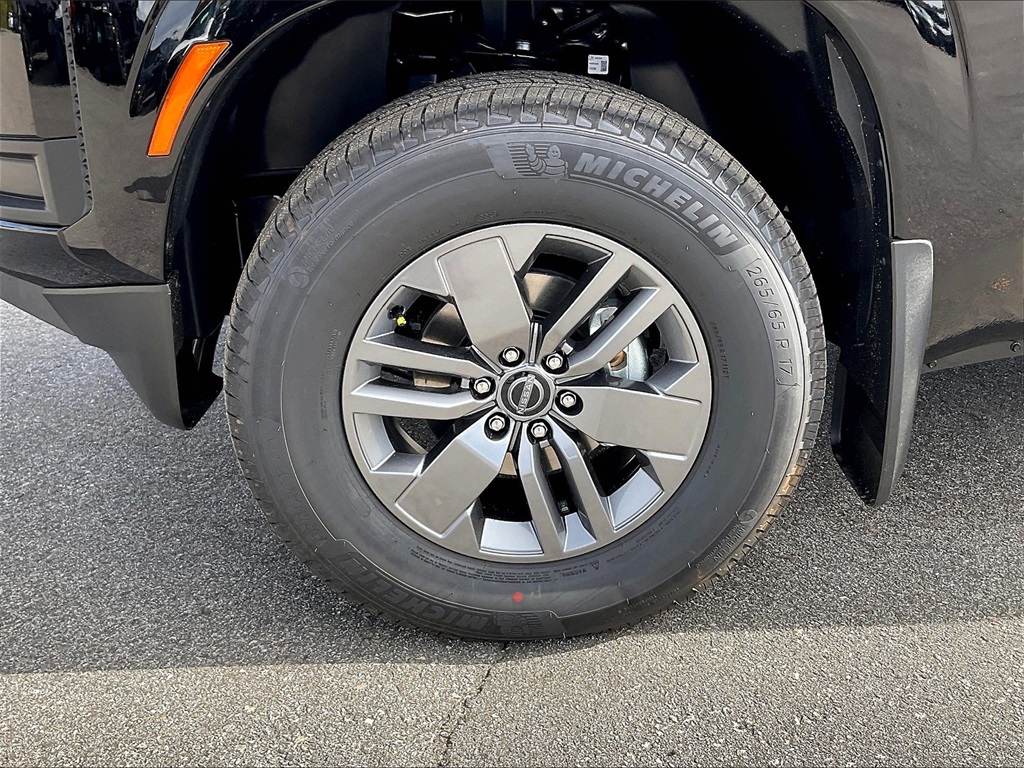 2026 Nissan Frontier SV - Photo 8