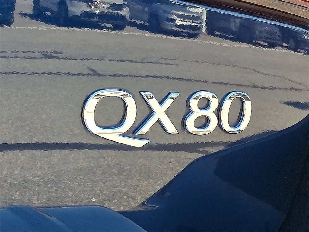 2021 INFINITI QX80 LUXE - Photo 10