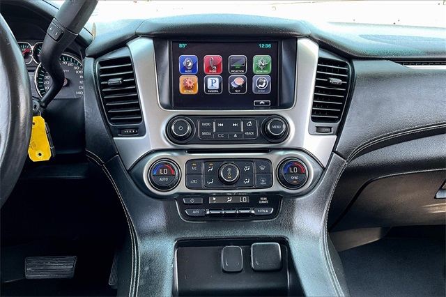 2016 Chevrolet Suburban LS - Photo 18