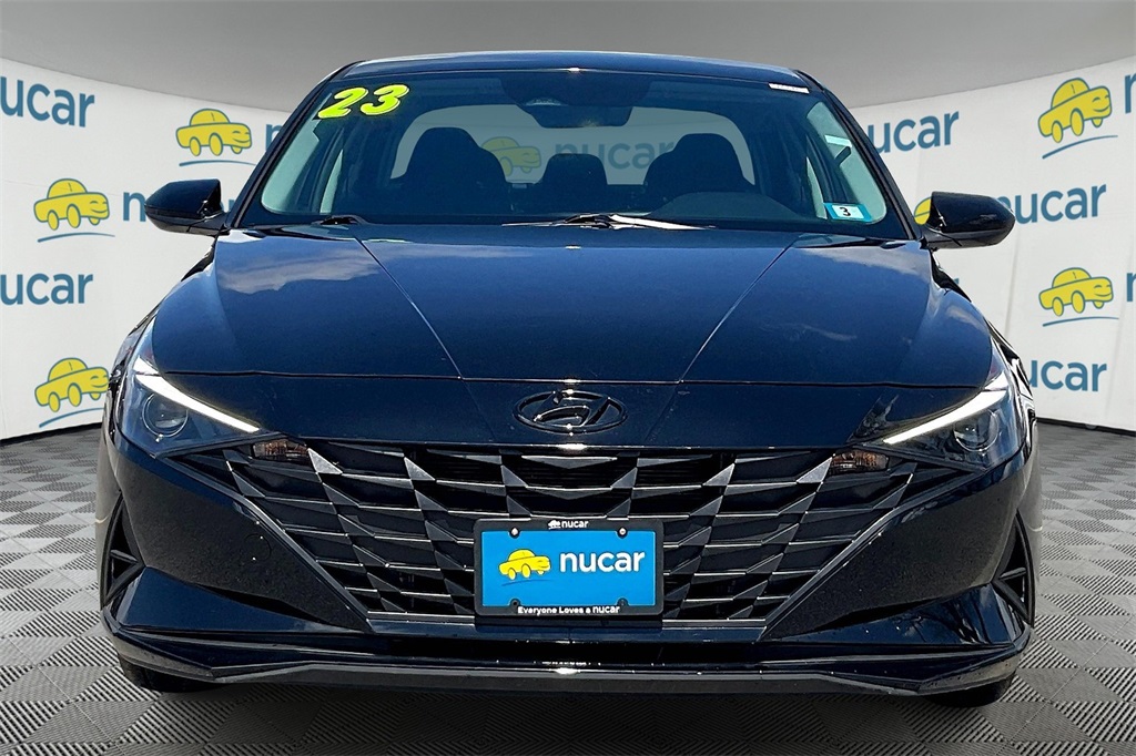 2023 Hyundai Elantra Hybrid Blue - Photo 2