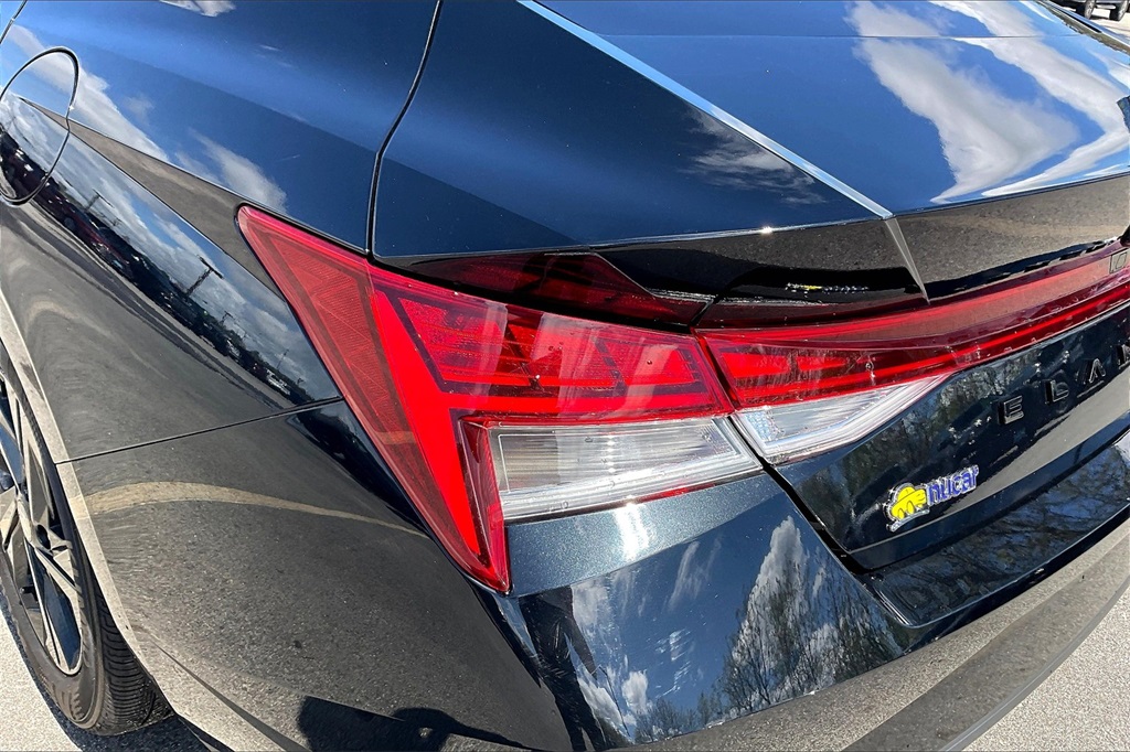 2023 Hyundai Elantra Hybrid Blue - Photo 30
