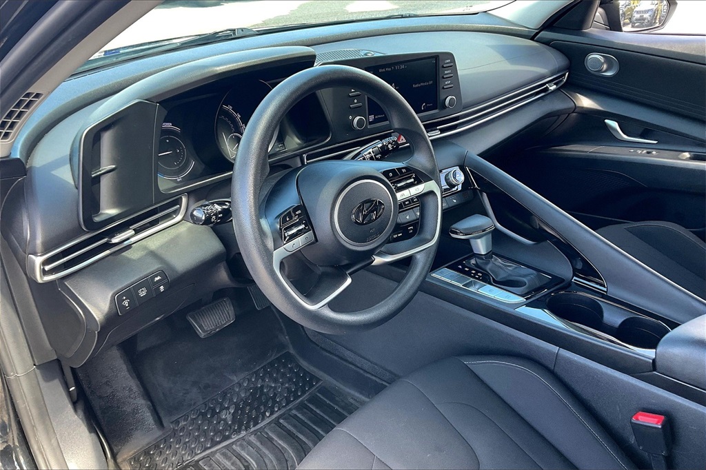 2023 Hyundai Elantra Hybrid Blue - Photo 8