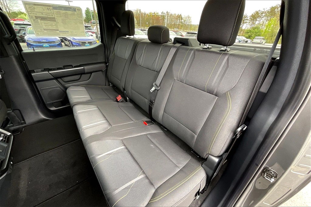 2025 Ford F-150 STX - Photo 15