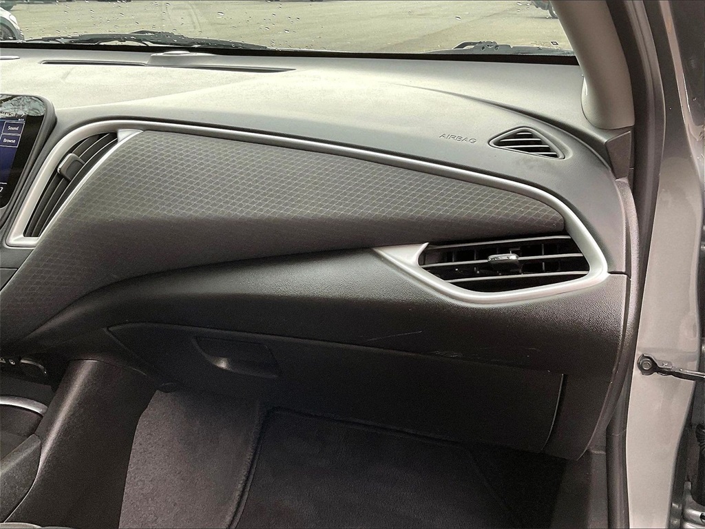 2023 Chevrolet Malibu LT - Photo 12