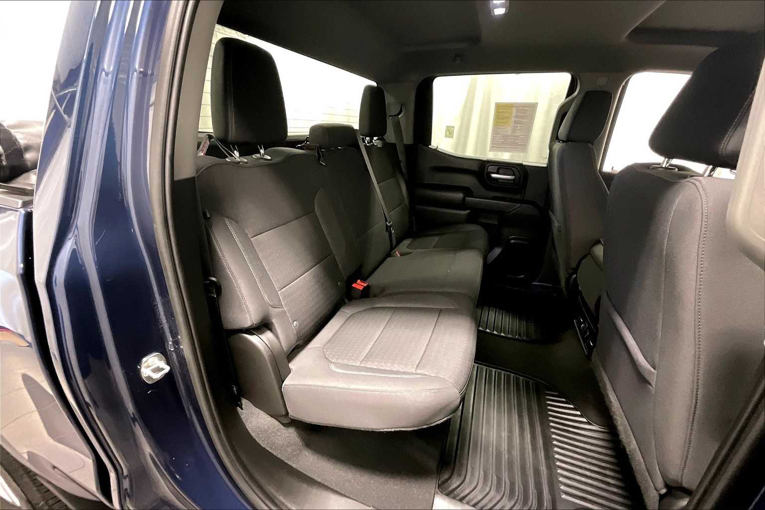 2022 Chevrolet Silverado 1500 LTD LT - Photo 16