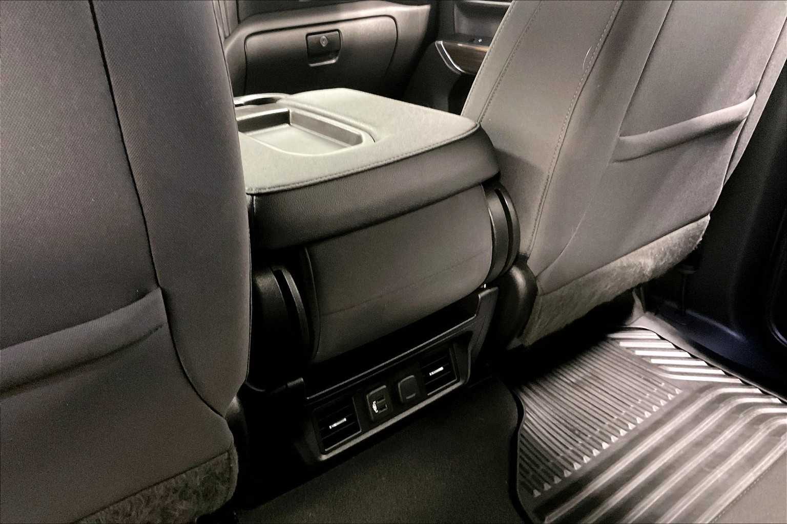 2022 Chevrolet Silverado 1500 LTD LT - Photo 27