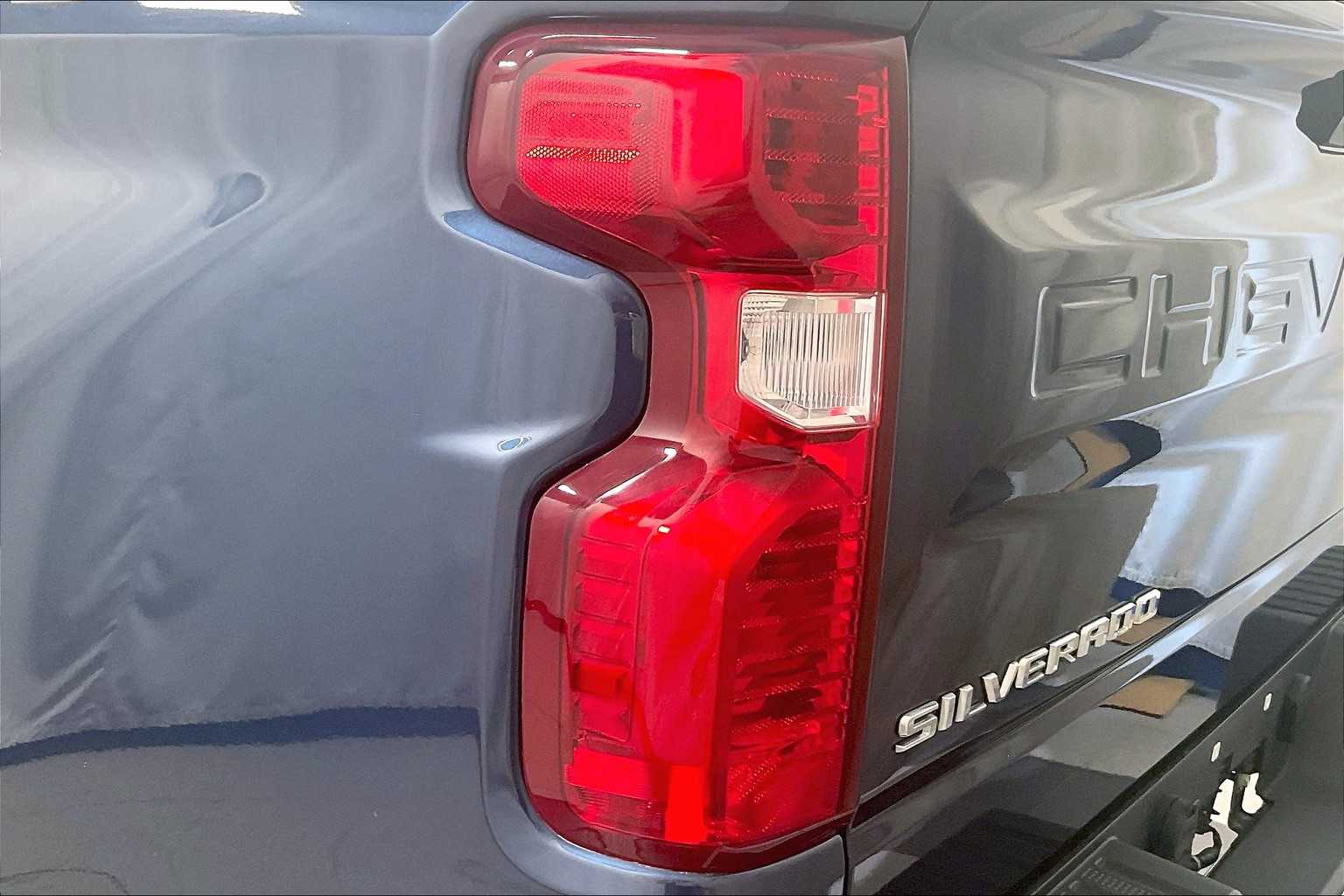 2022 Chevrolet Silverado 1500 LTD LT - Photo 34