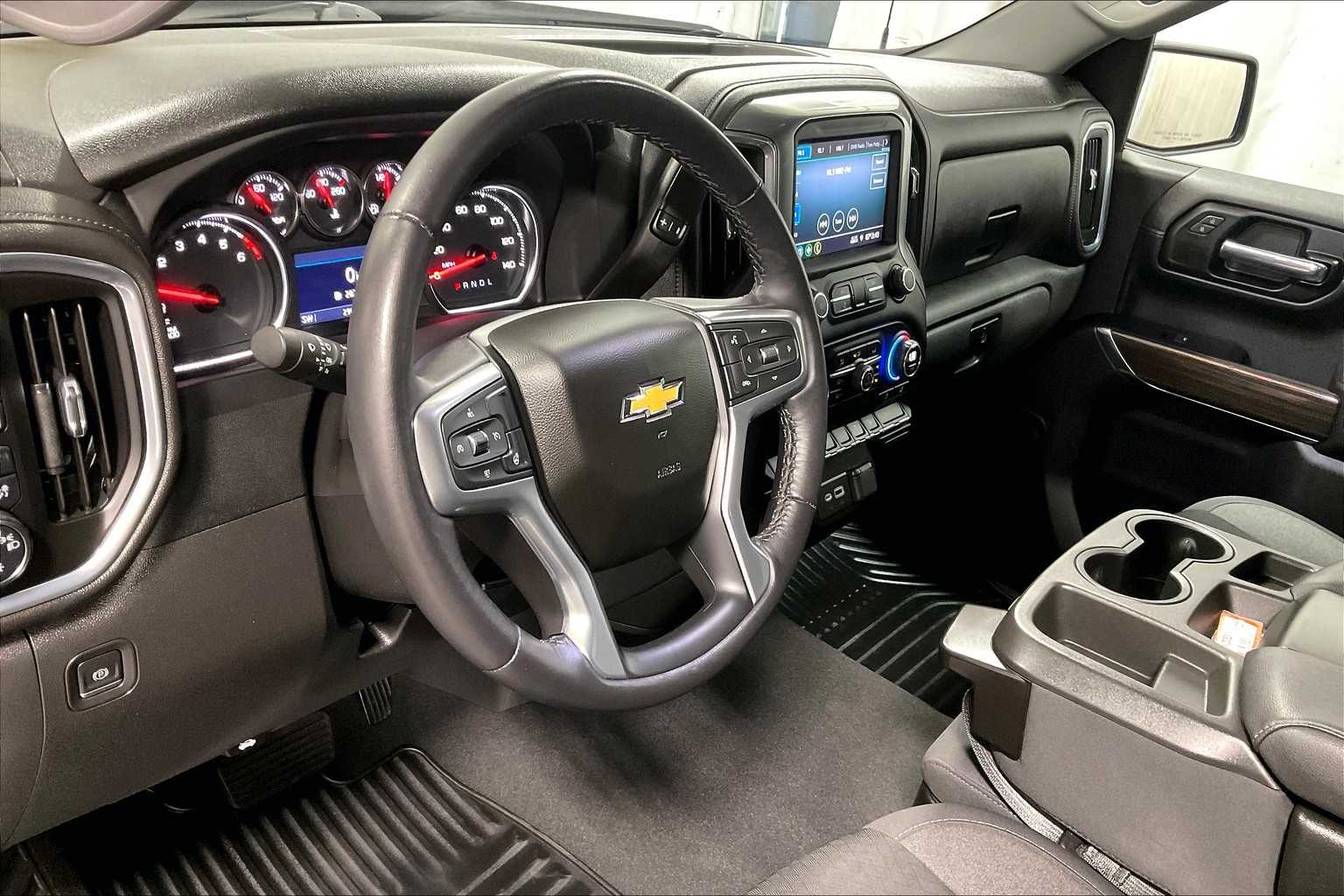 2022 Chevrolet Silverado 1500 LTD LT - Photo 8