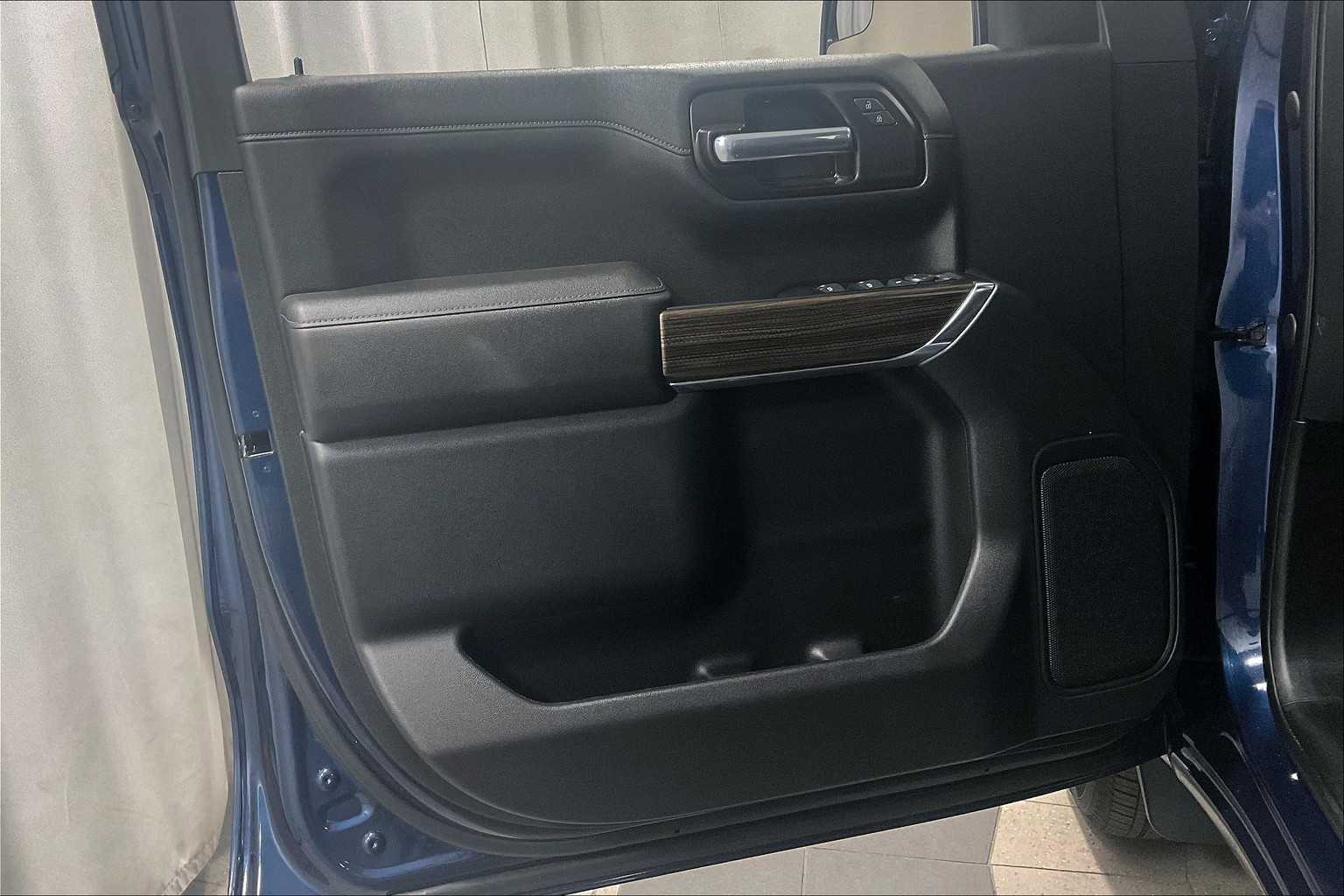 2022 Chevrolet Silverado 1500 LTD LT - Photo 9