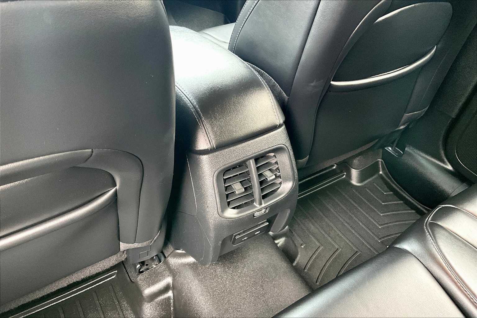 2020 Jeep Cherokee Latitude Plus - Photo 27