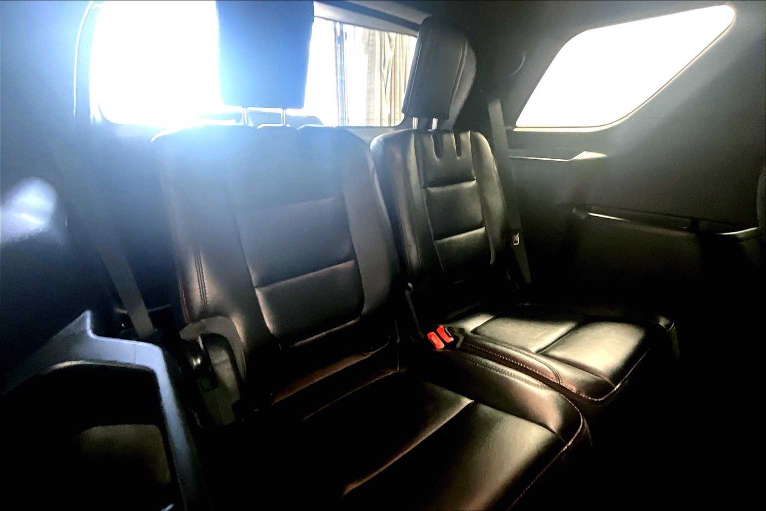 2018 Ford Explorer Sport - Photo 17