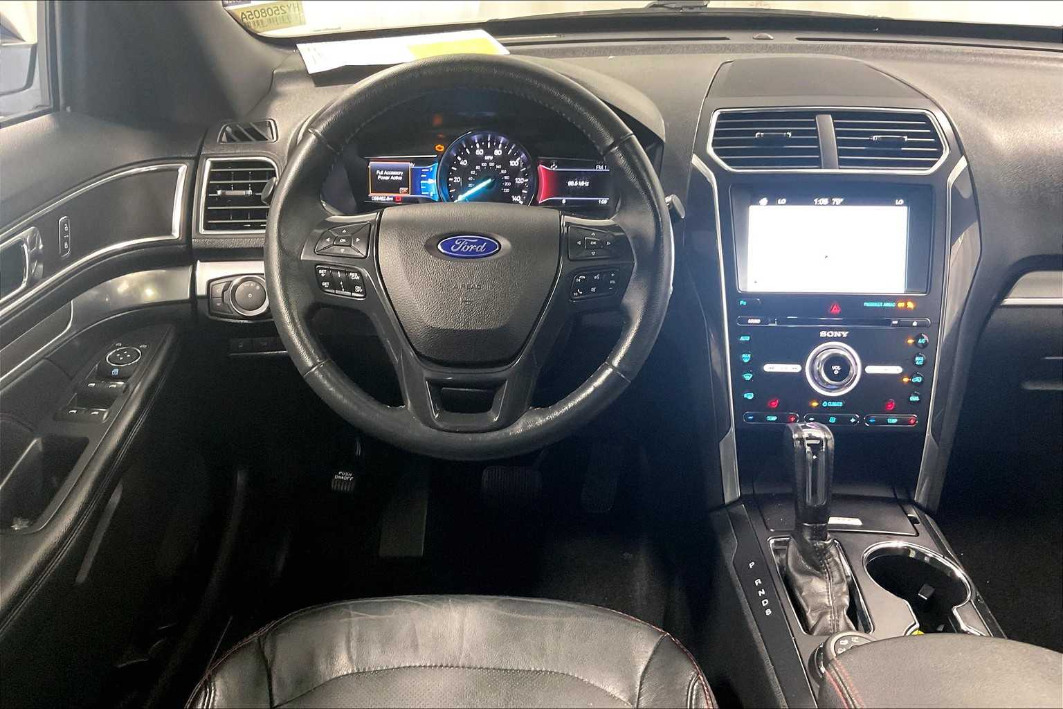 2018 Ford Explorer Sport - Photo 18