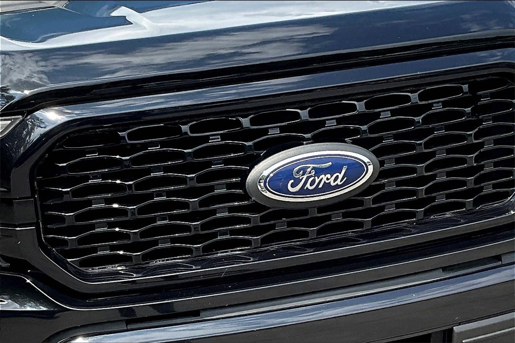 2021 Ford F-150 XL - Photo 32