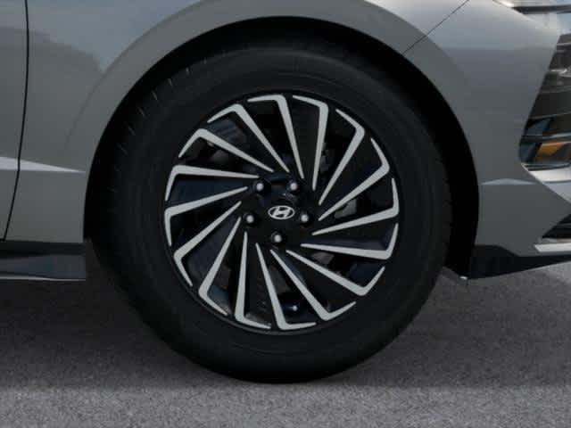 2025 Hyundai Sonata Hybrid SEL - Photo 8