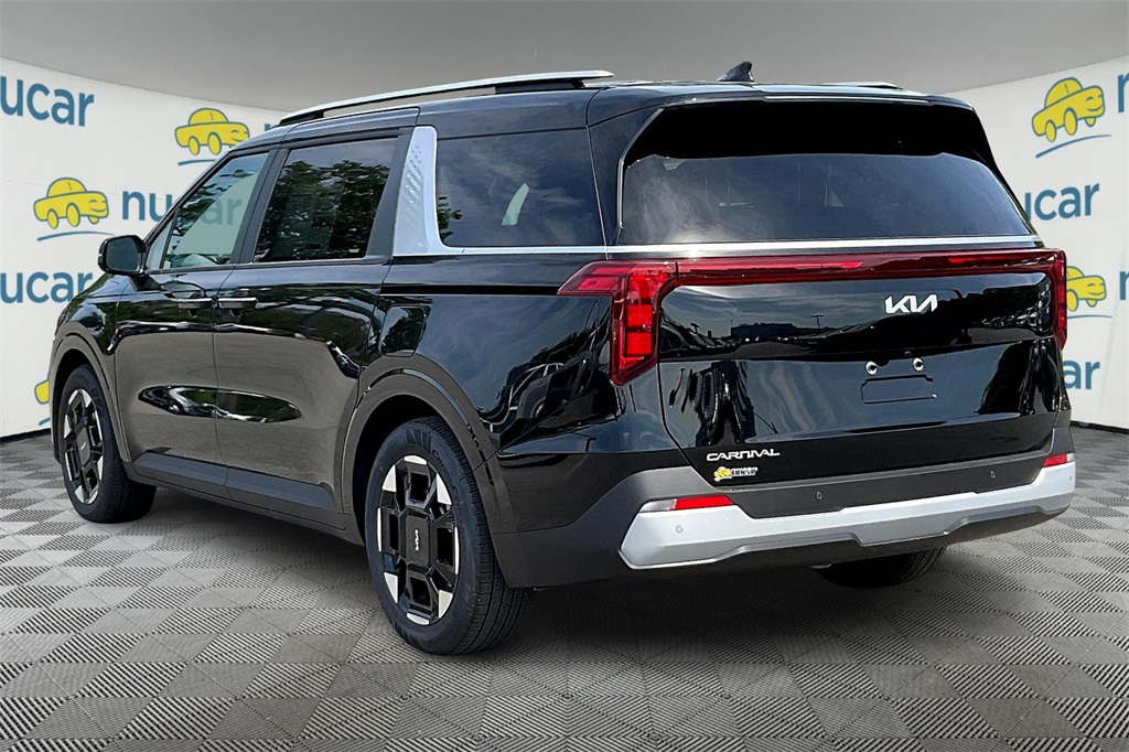 2025 Kia Carnival EX - Photo 5