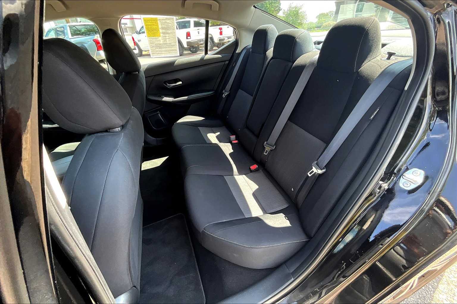 2022 Nissan Sentra SV - Photo 15
